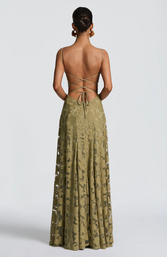 Alvessa | Aurora Elegance Dress
